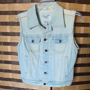 NWT! American RAG Jean Vest